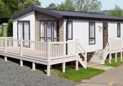 Debonair Lodge