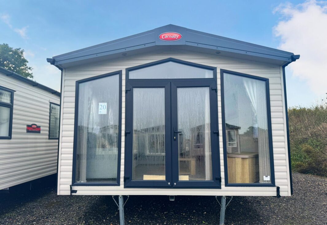 New Carnaby Glenmoor Lodge Exterior with french doors