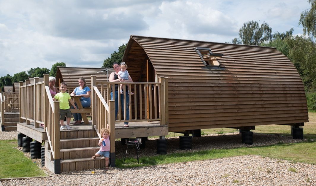 Lee Valley Dobbs Weir Caravan Holiday Park