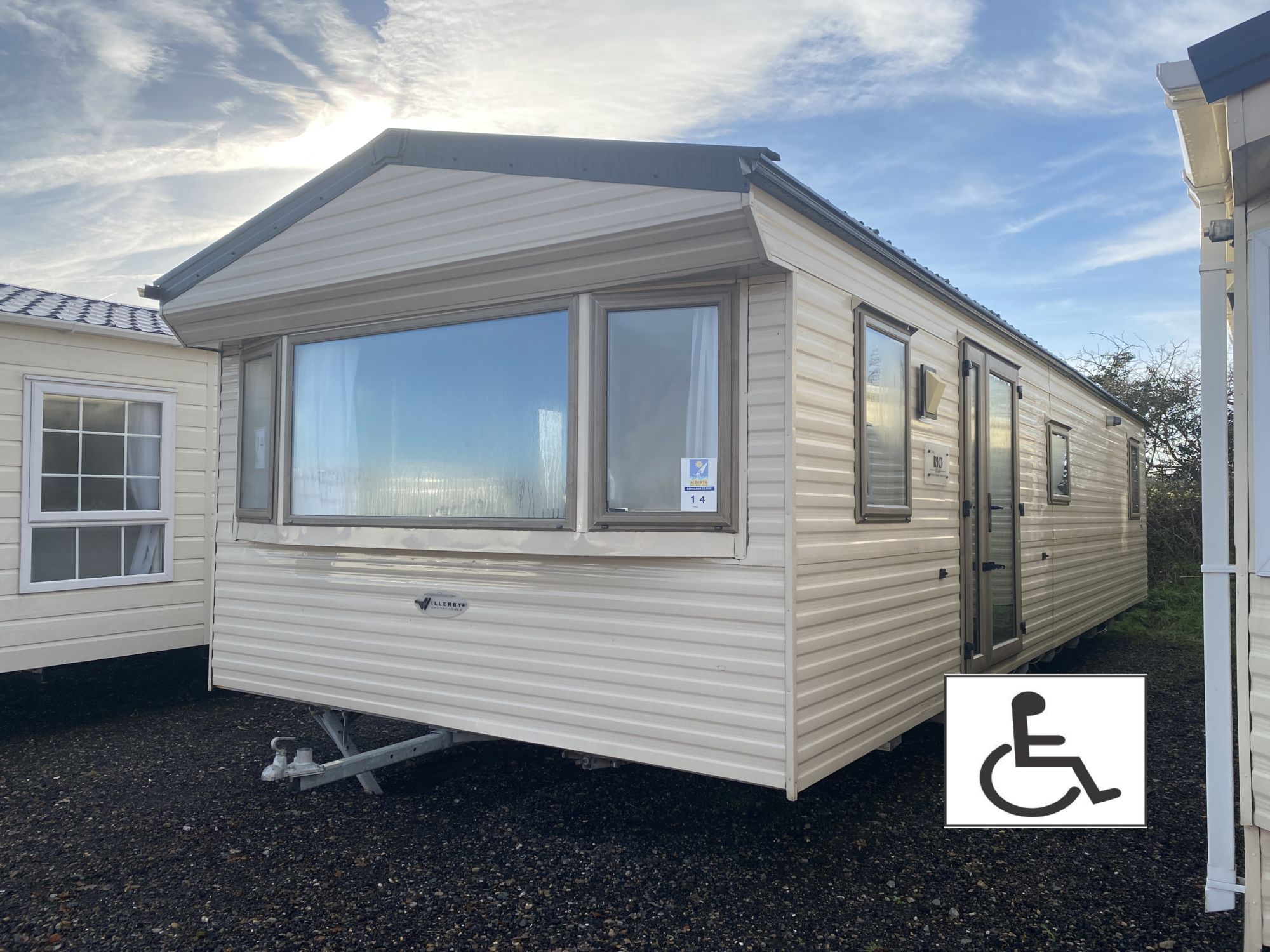 Preowned Willerby Rio Gold Disabled wheelchair Access static caravan mobile home 35 x 12