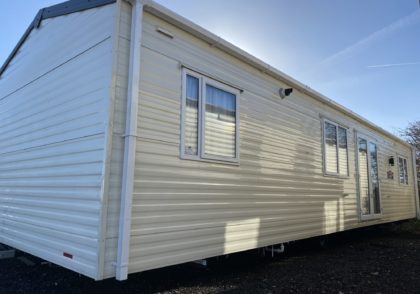 Oakdale Centre Lounge 2 Bed