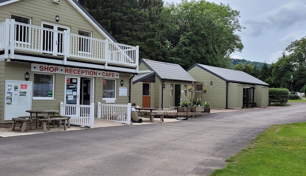 Lyons Gate Holiday Park