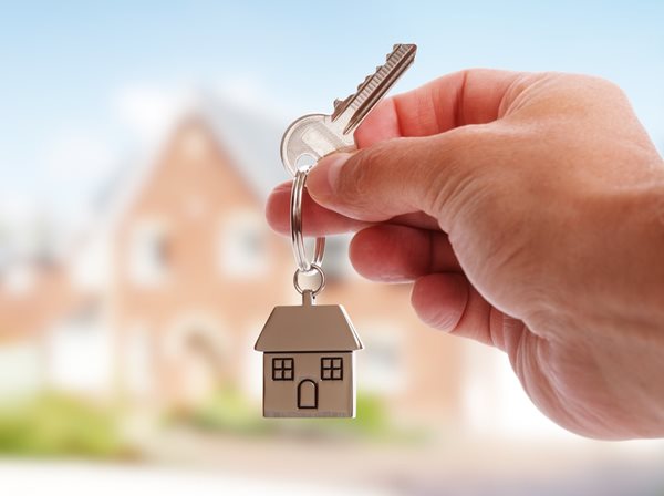 Pros and Cons of Downsizing Your Home