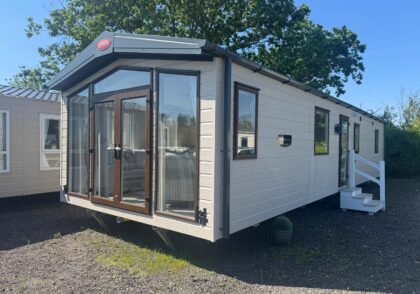 Lakehouse Lodge – Ex-Display