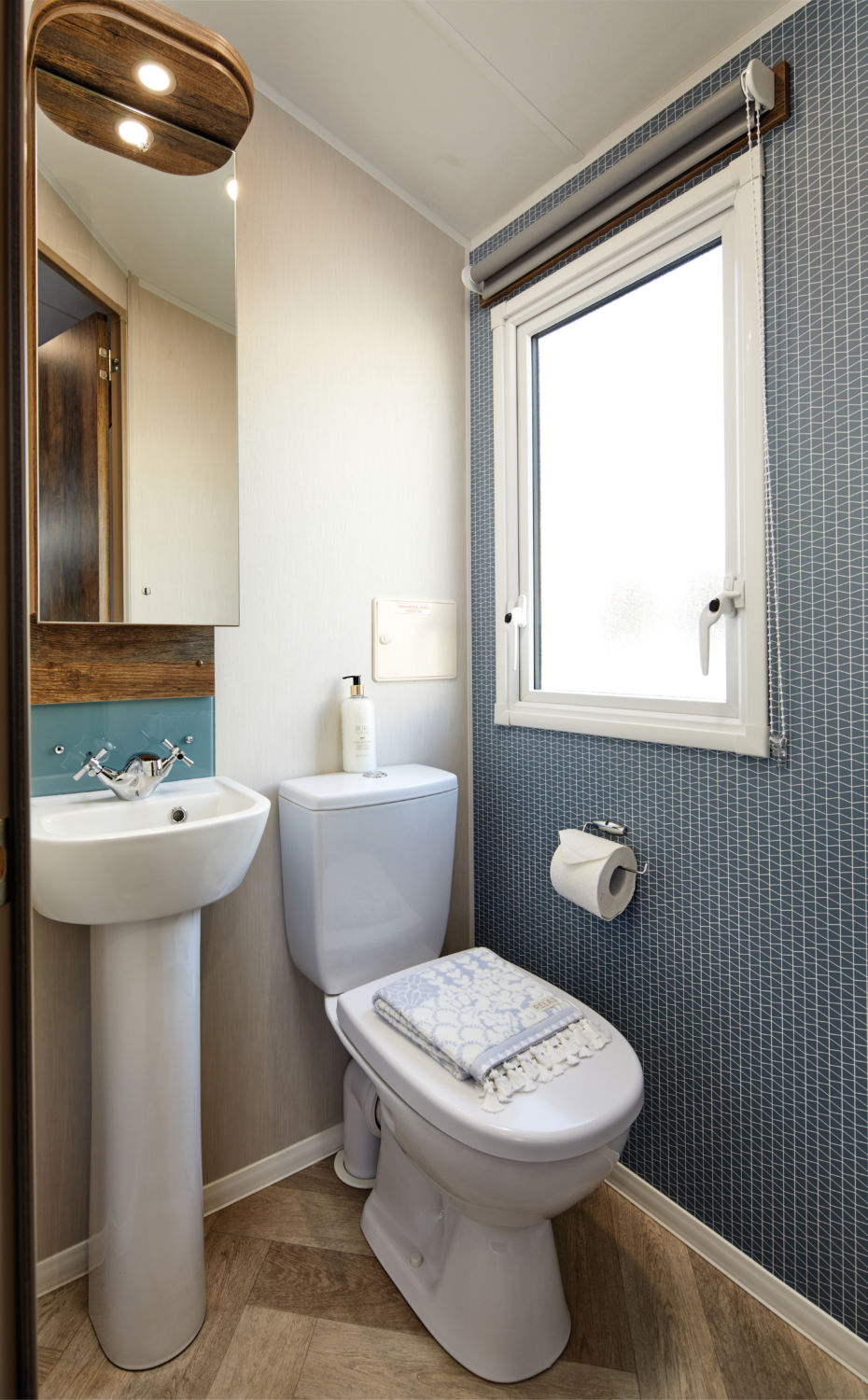 2023 Willerby Brookwood WC shower room static caravan mobile home