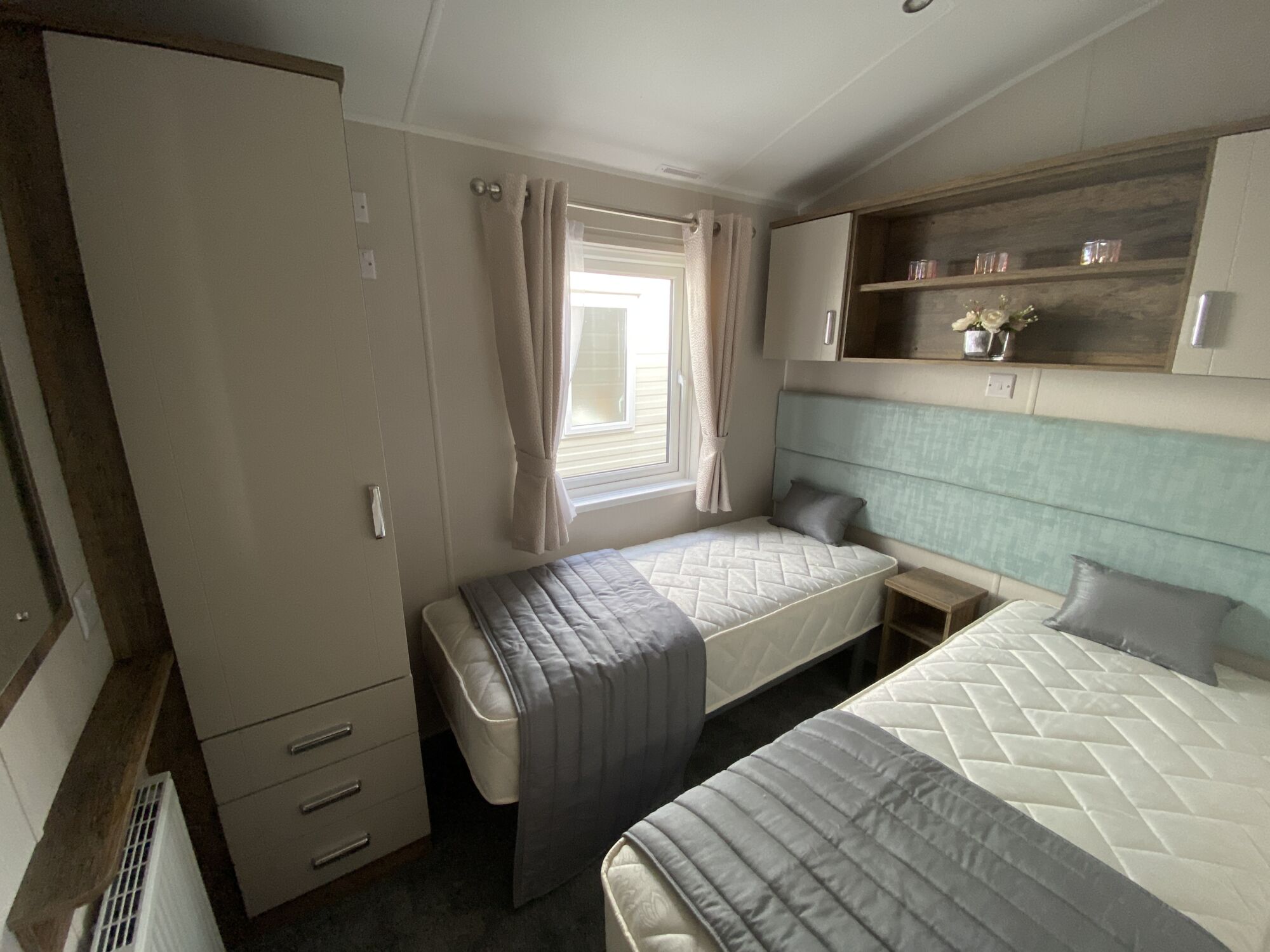 New Willerby Sheraton static caravan residential specification twin second bedroom