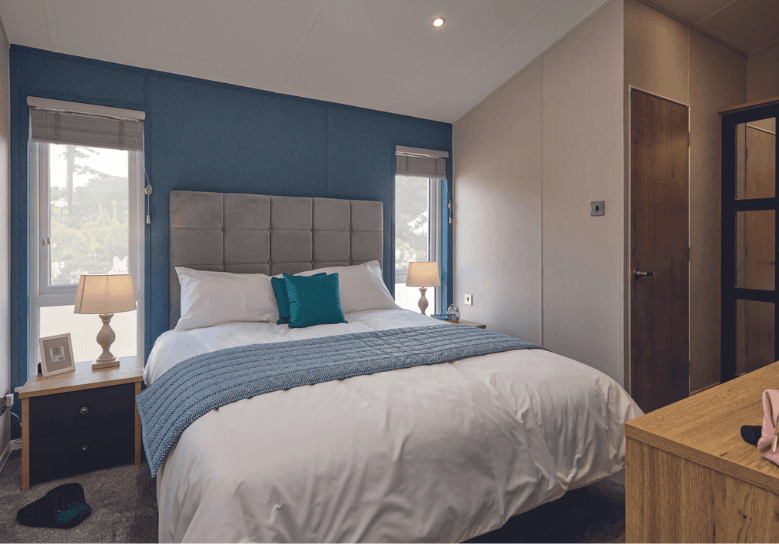 New Willerby New Holland Lodge static caravan master bedroom