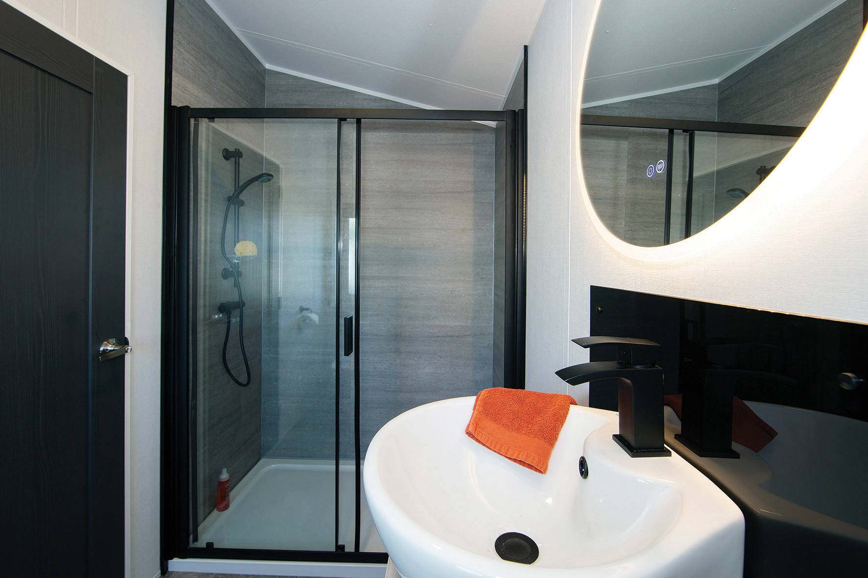New Delta Brentwood Static Caravan Residential Twin Lodge ensuite shower bathroom