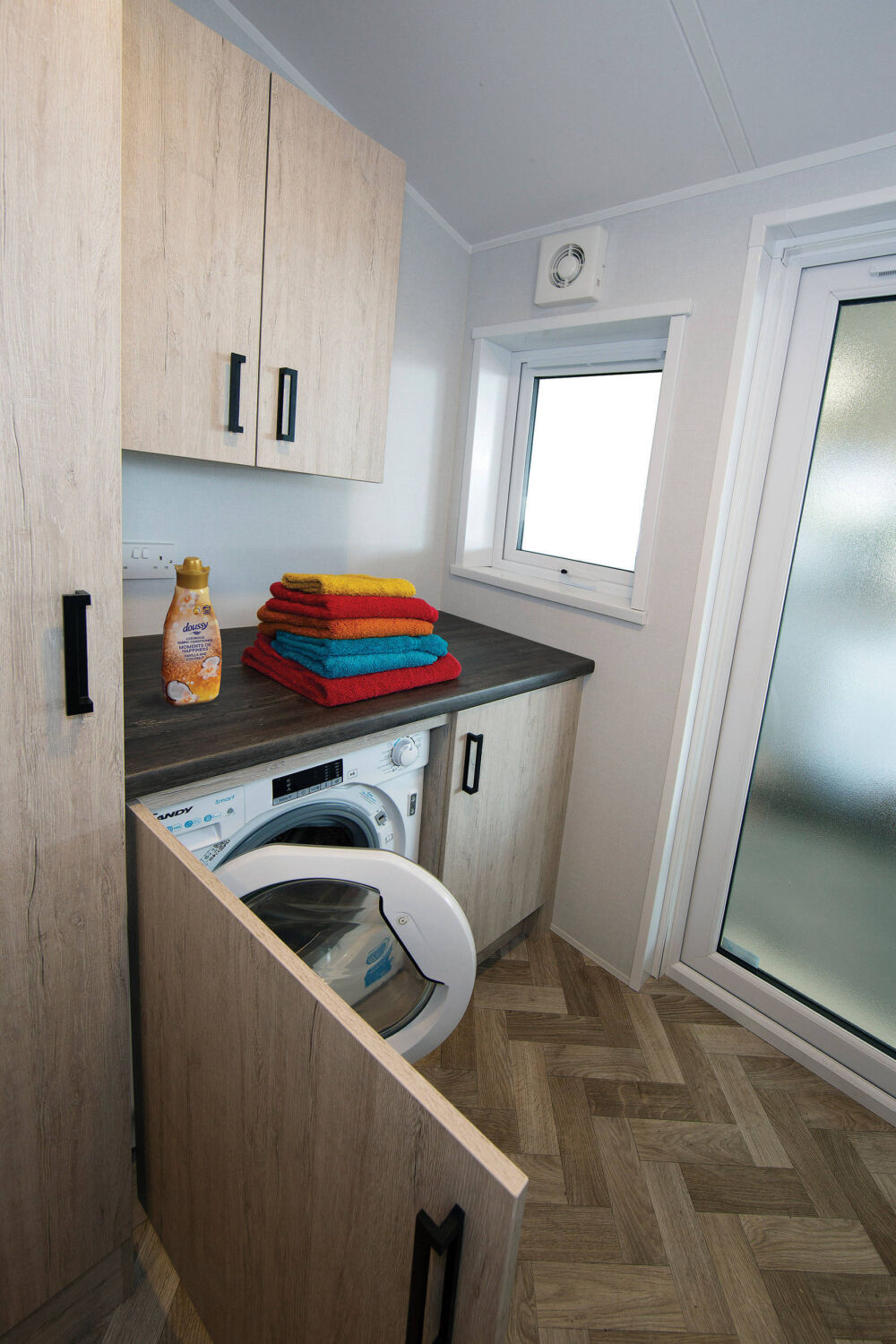 New Delta Newbury Static Caravan Residential Twin Lodge Utility room