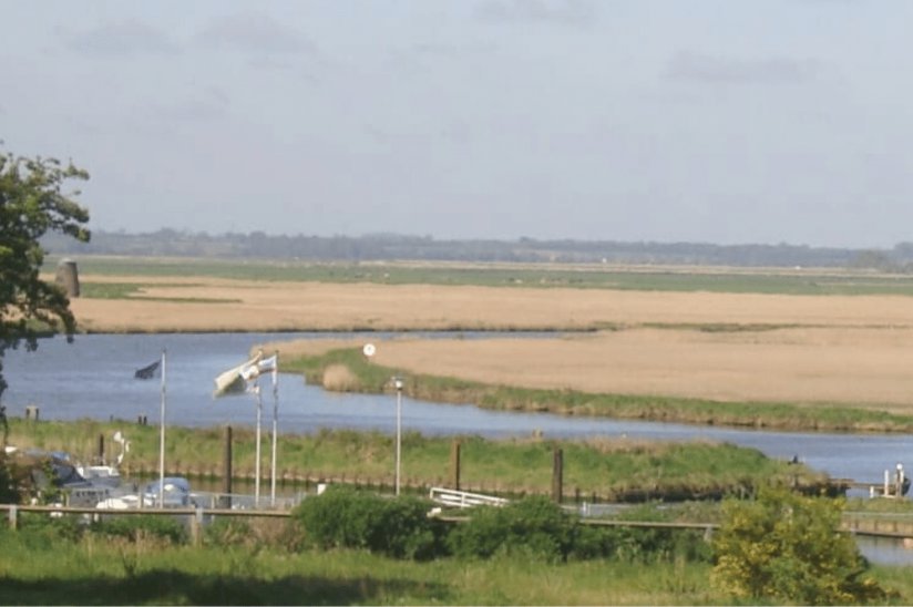 Burgh Castle & Kingfisher Holiday Park