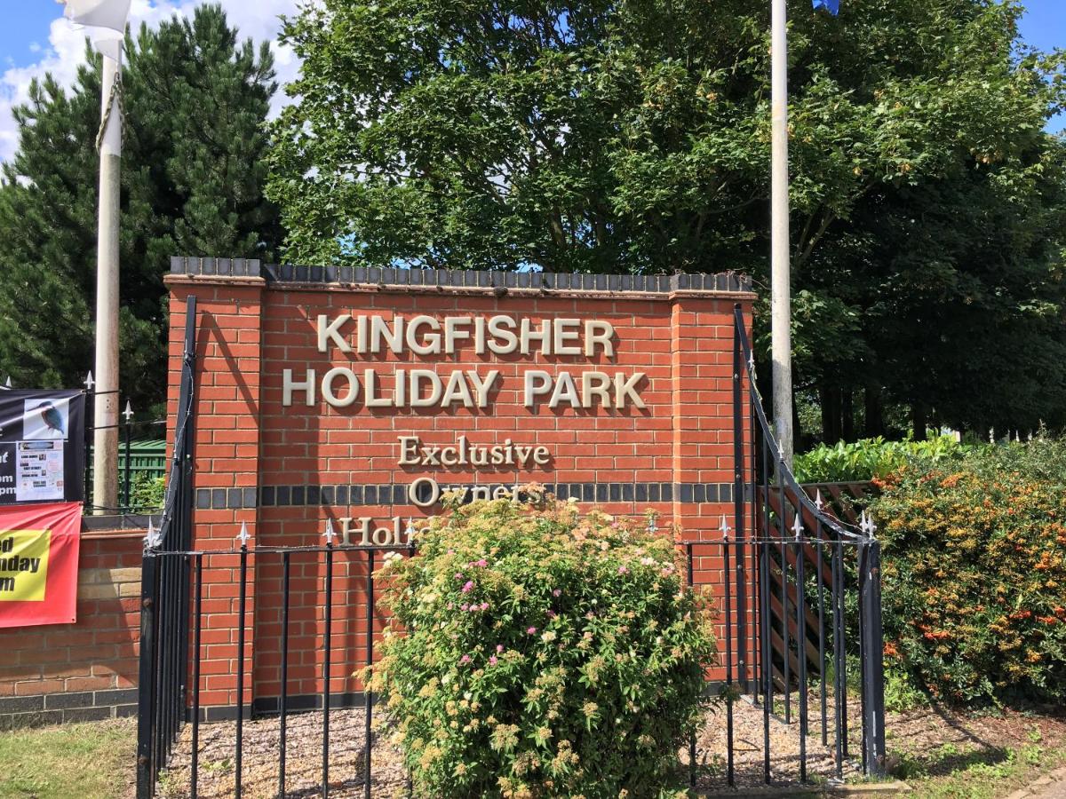 Burgh Castle & Kingfisher Holiday Park