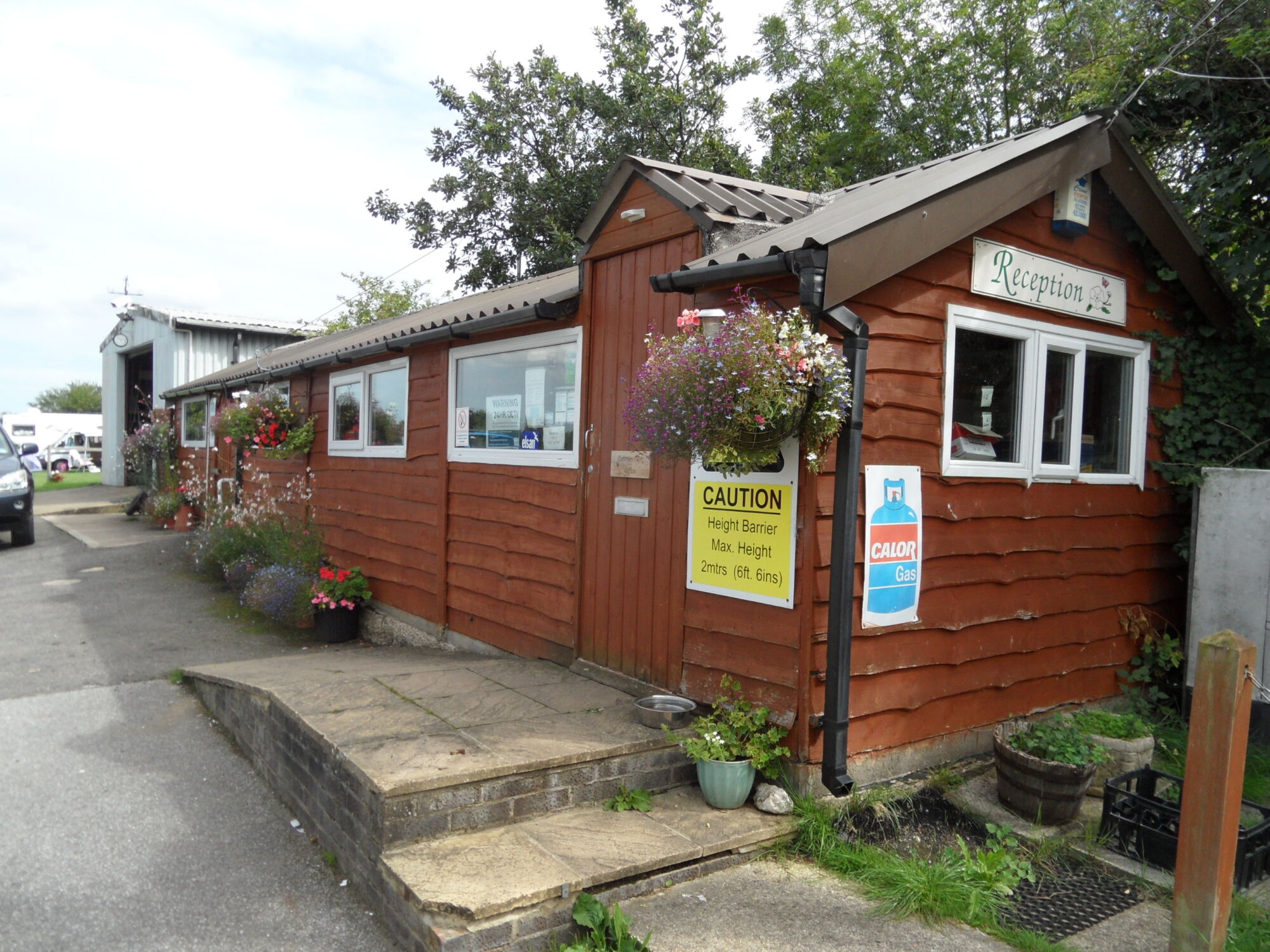 Primrose Cottage Caravan Park