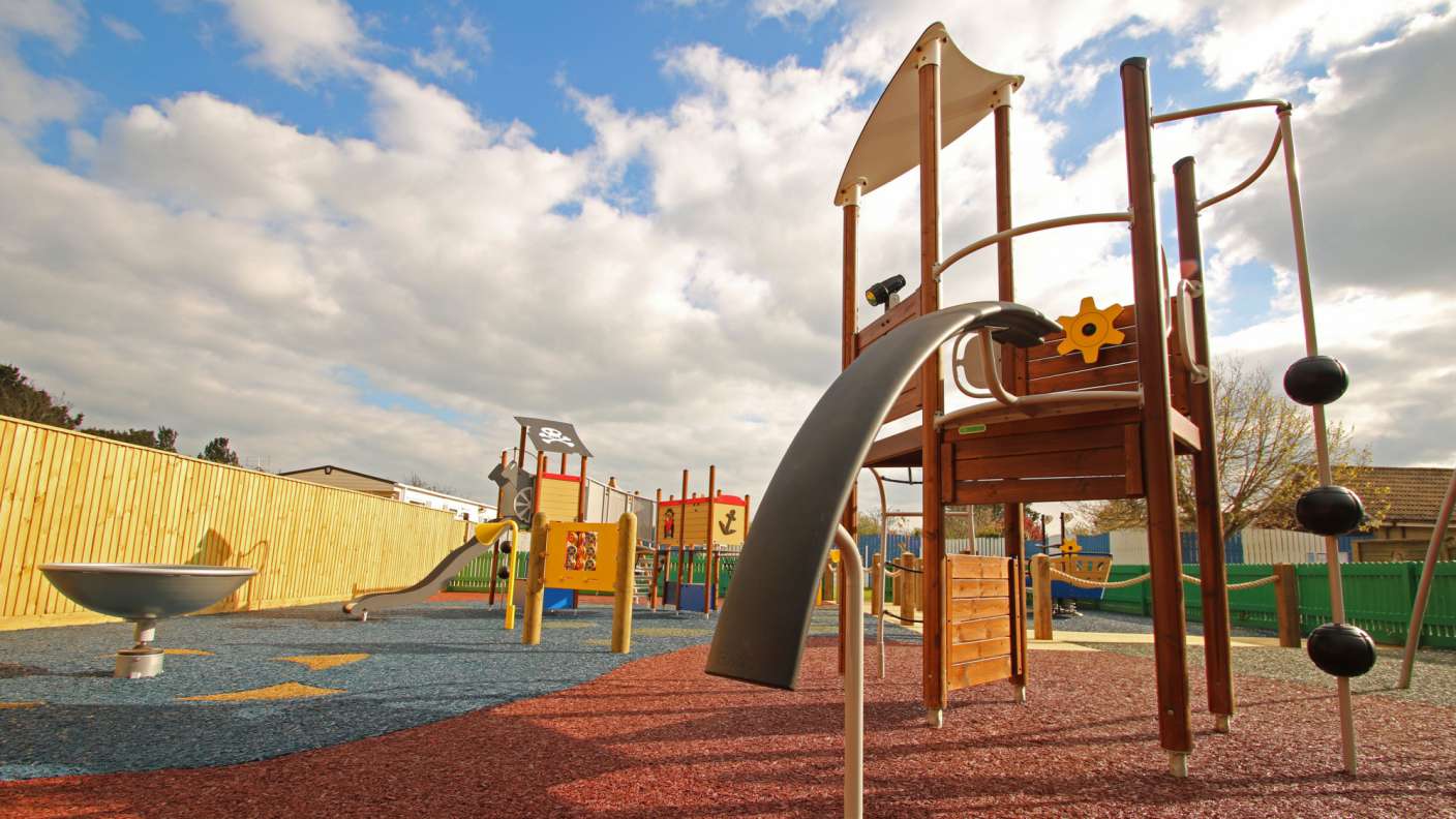 Shorefield Country Park