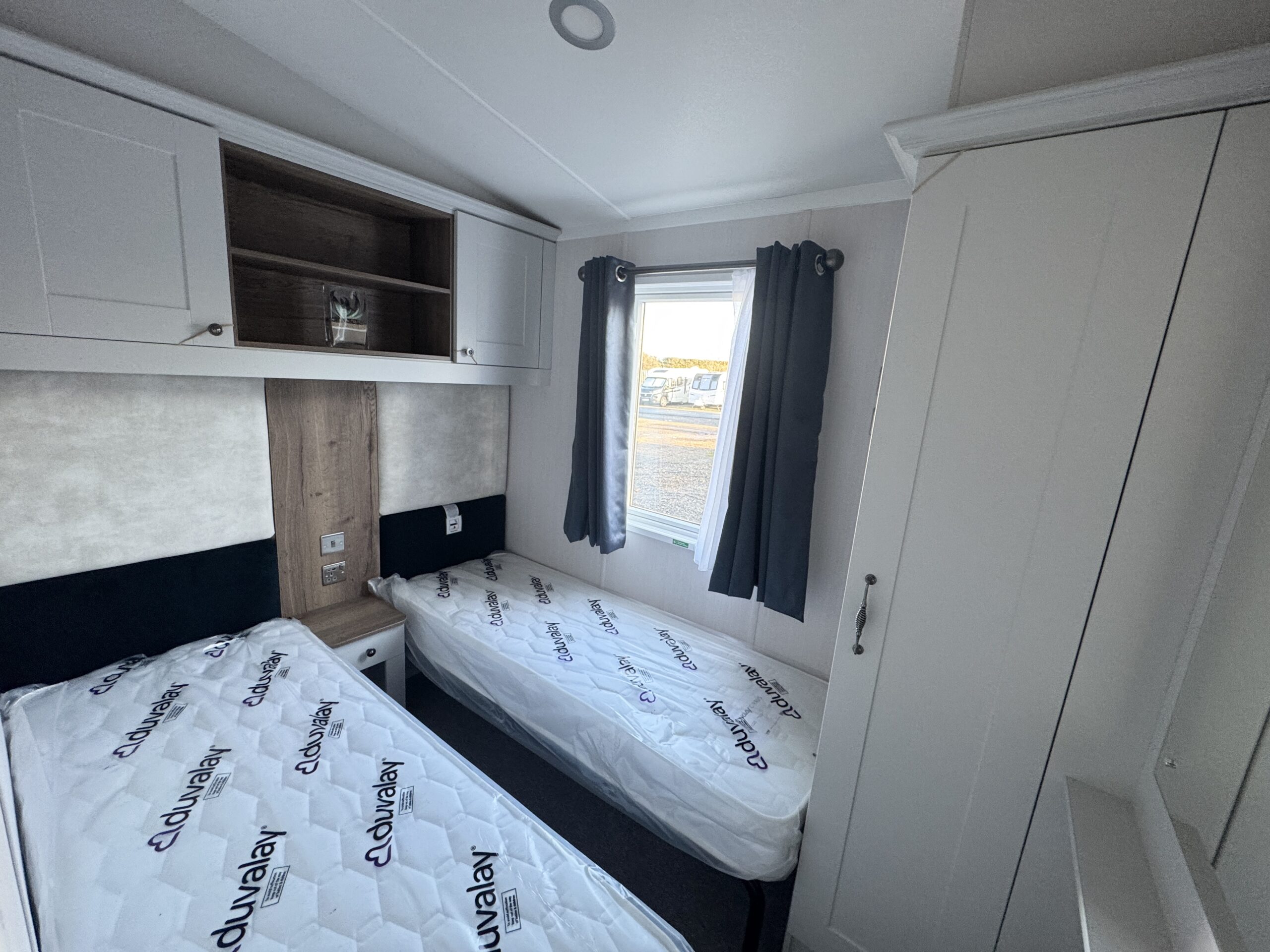 New Swift Margaux static caravan 38x12 twin bedroom
