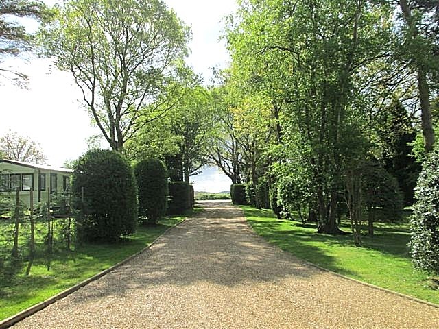 Six Acres Caravan Park