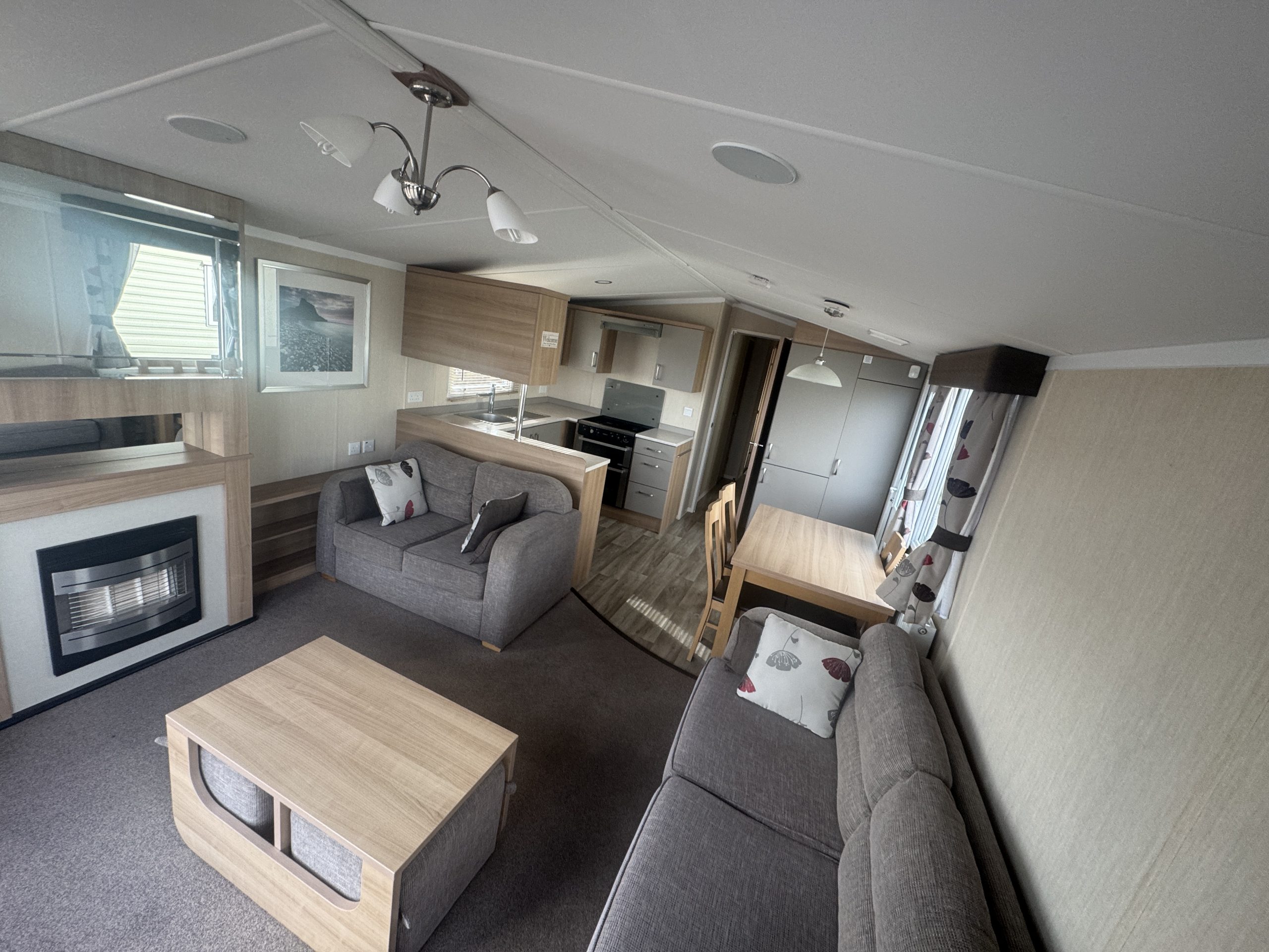 Preowned 2015 Swift Bordeaux 40x12 3 Bed Static Caravan living room
