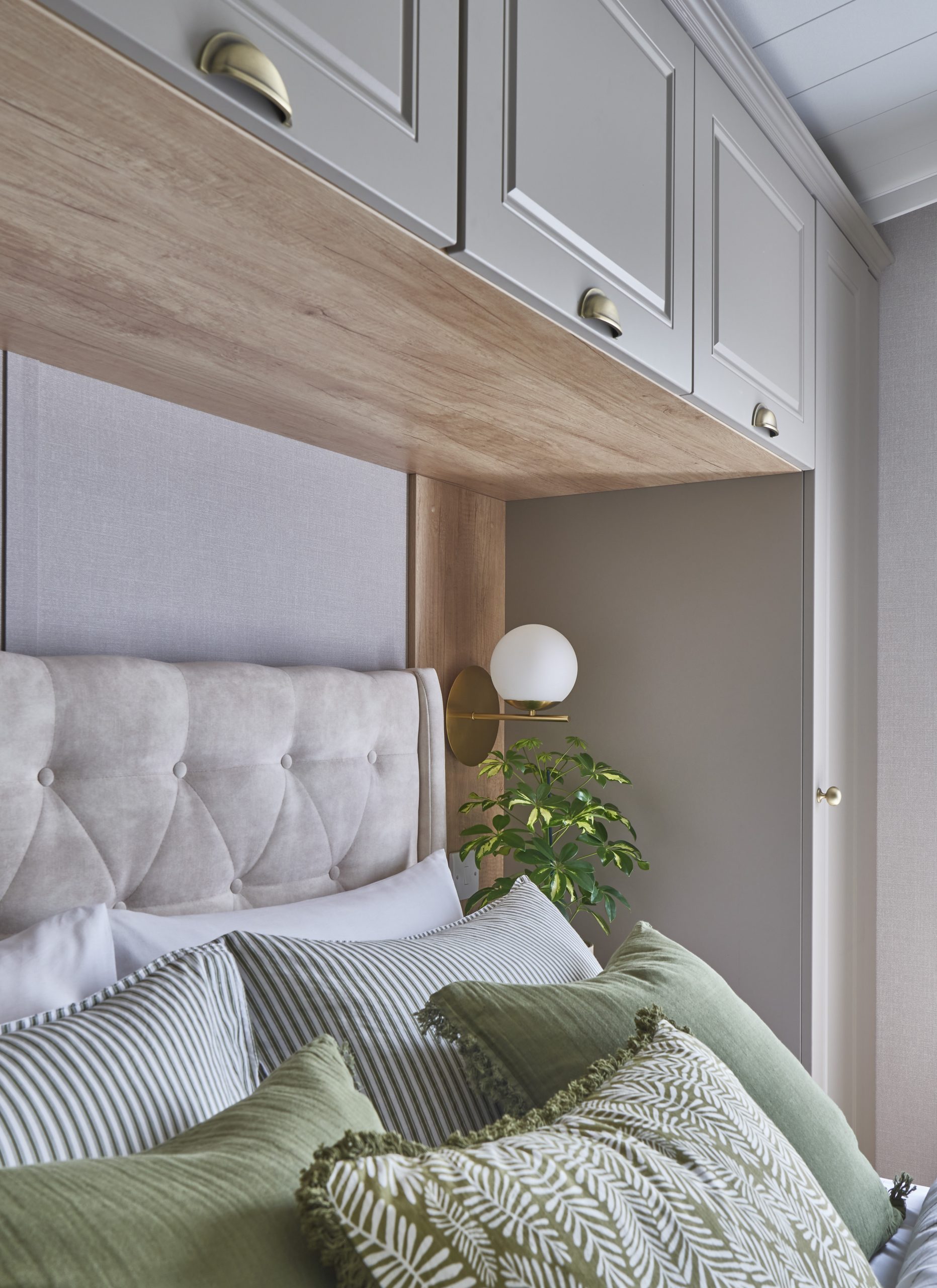 New Swift Vendee Lodge Static Caravan storage