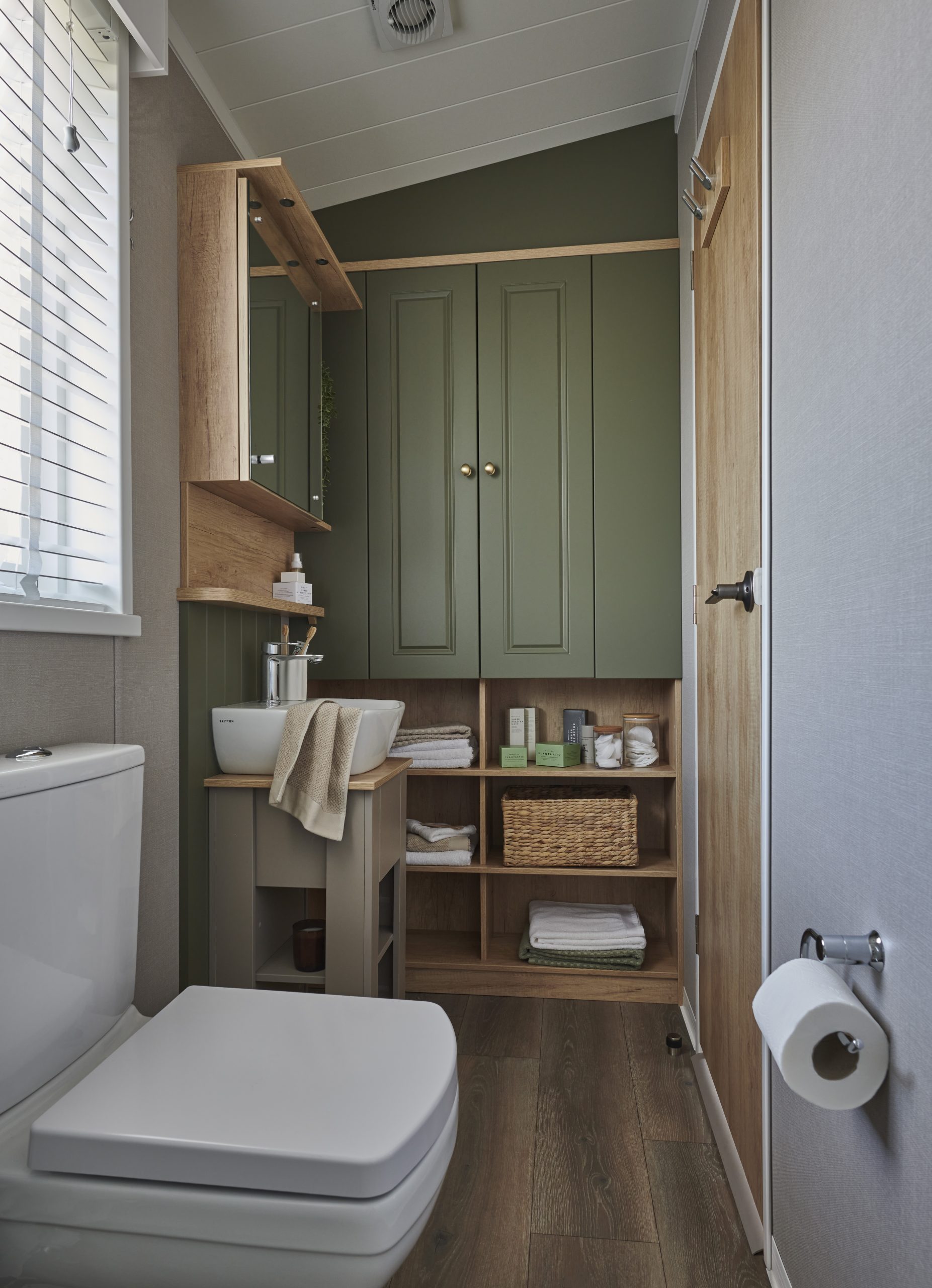 New Swift Vendee Lodge Static Caravan ensuite