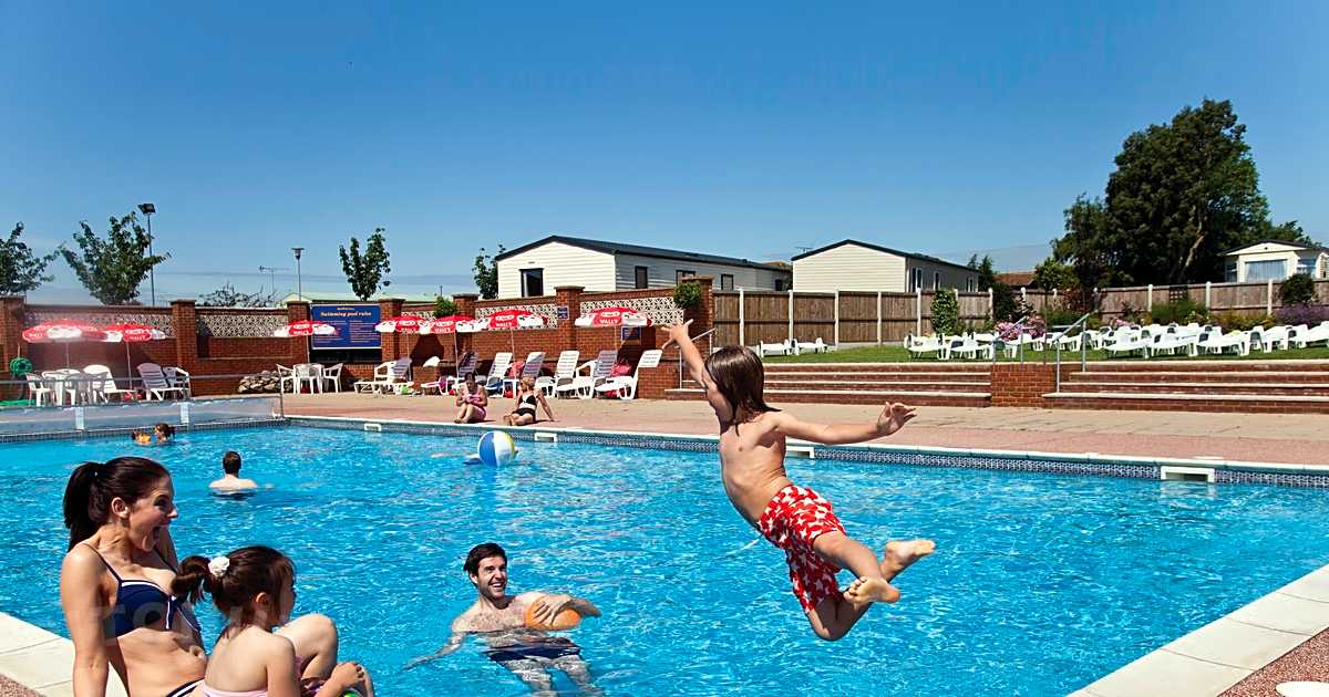 Waldegraves Holiday Park