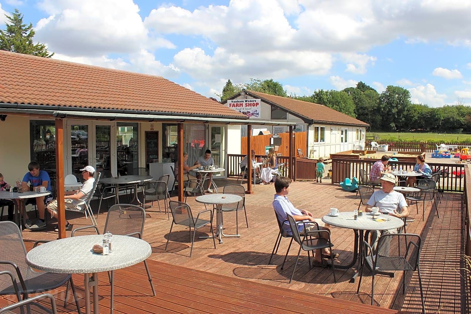 Yaxham Waters Holiday Park