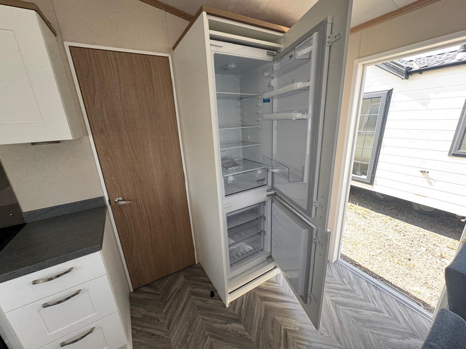 Preowned 2021 Pemberton Marlow Static Caravan Integrated fridge freezer