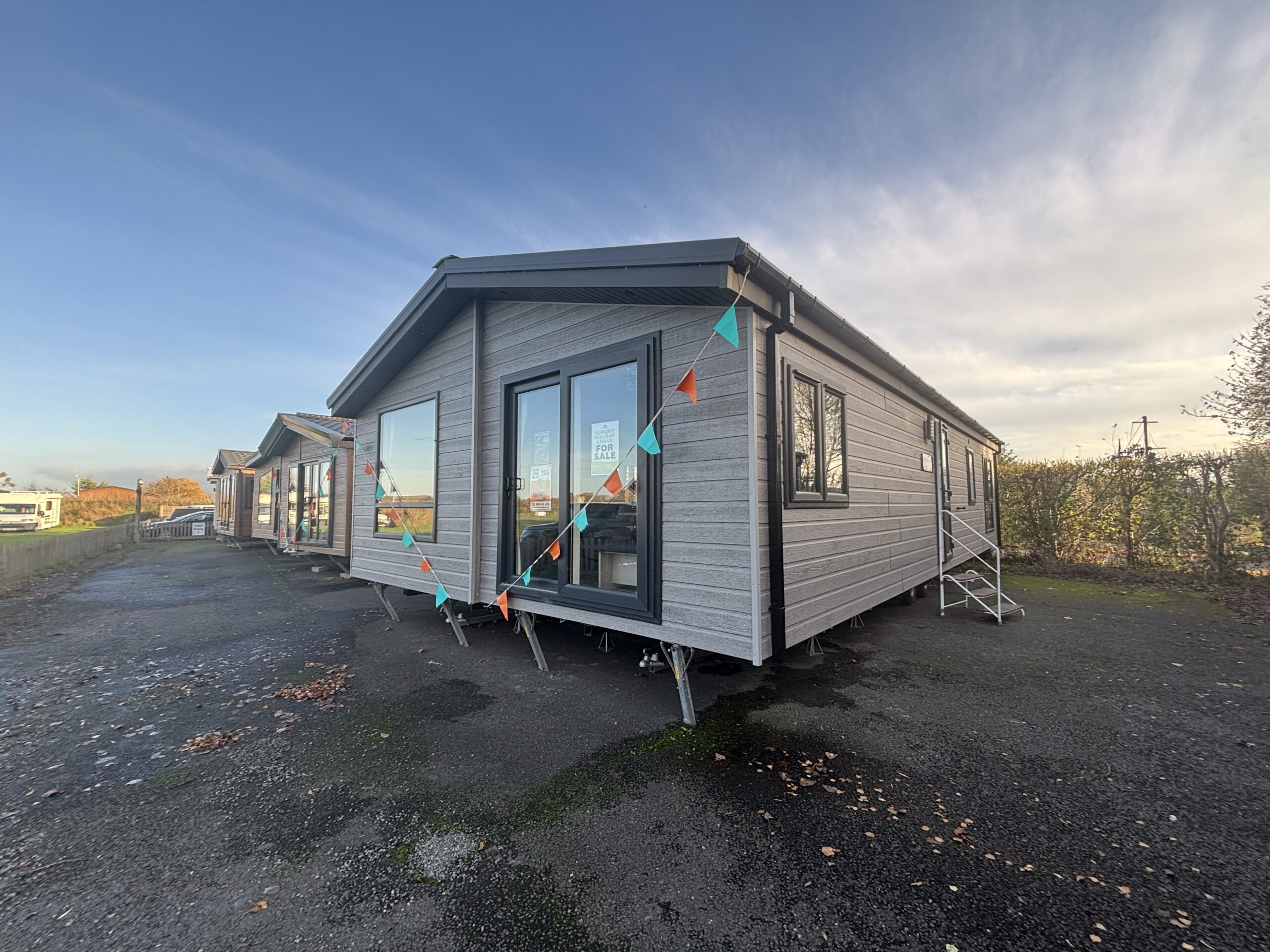 Ex Display 2024 Willerby Hayward Twin Lodge Static Caravan exterior