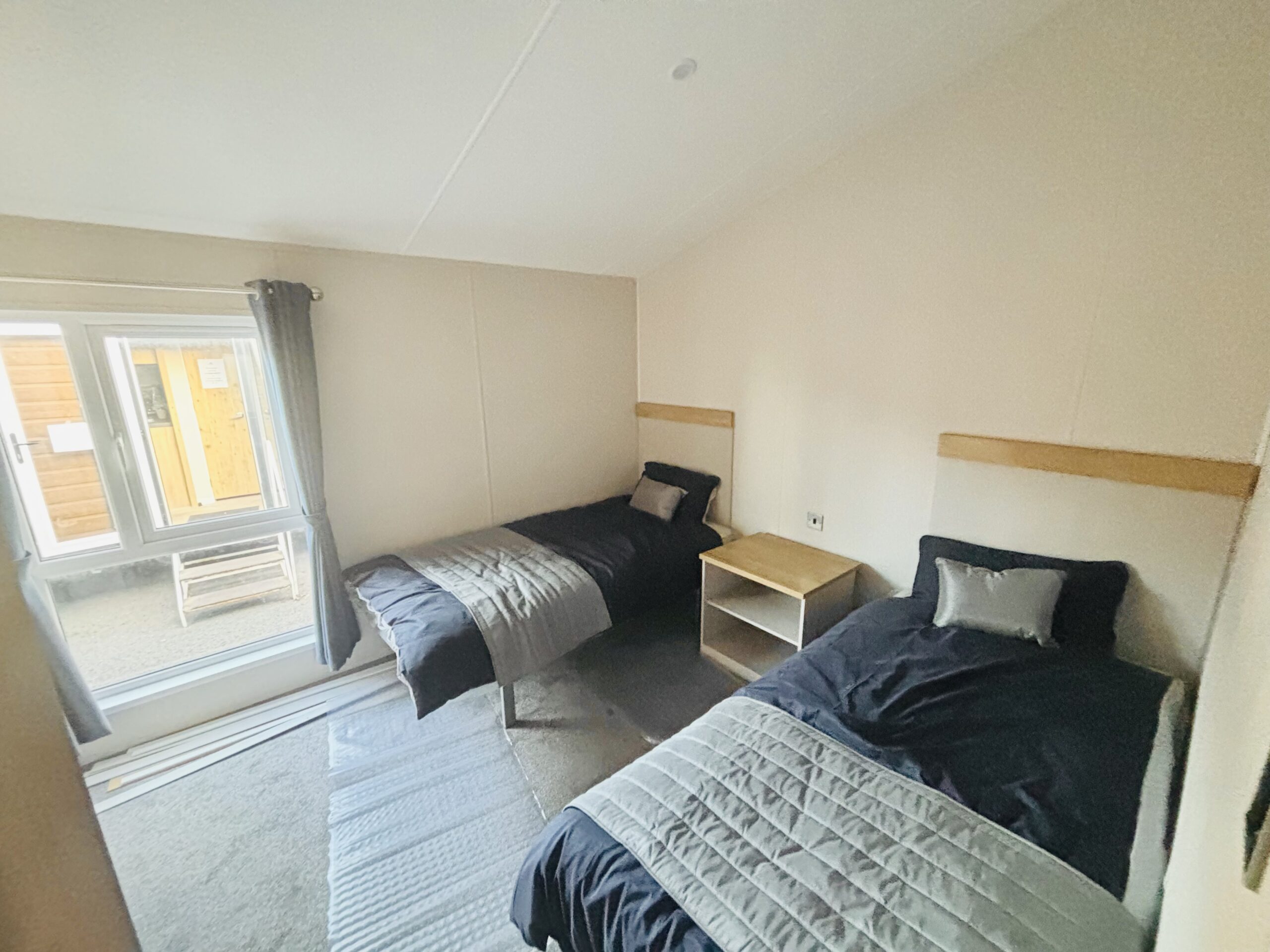 Ex Display 2024 Willerby Hayward Twin Lodge Static Caravan full size single beds