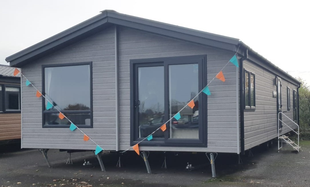 Hayward – ex display