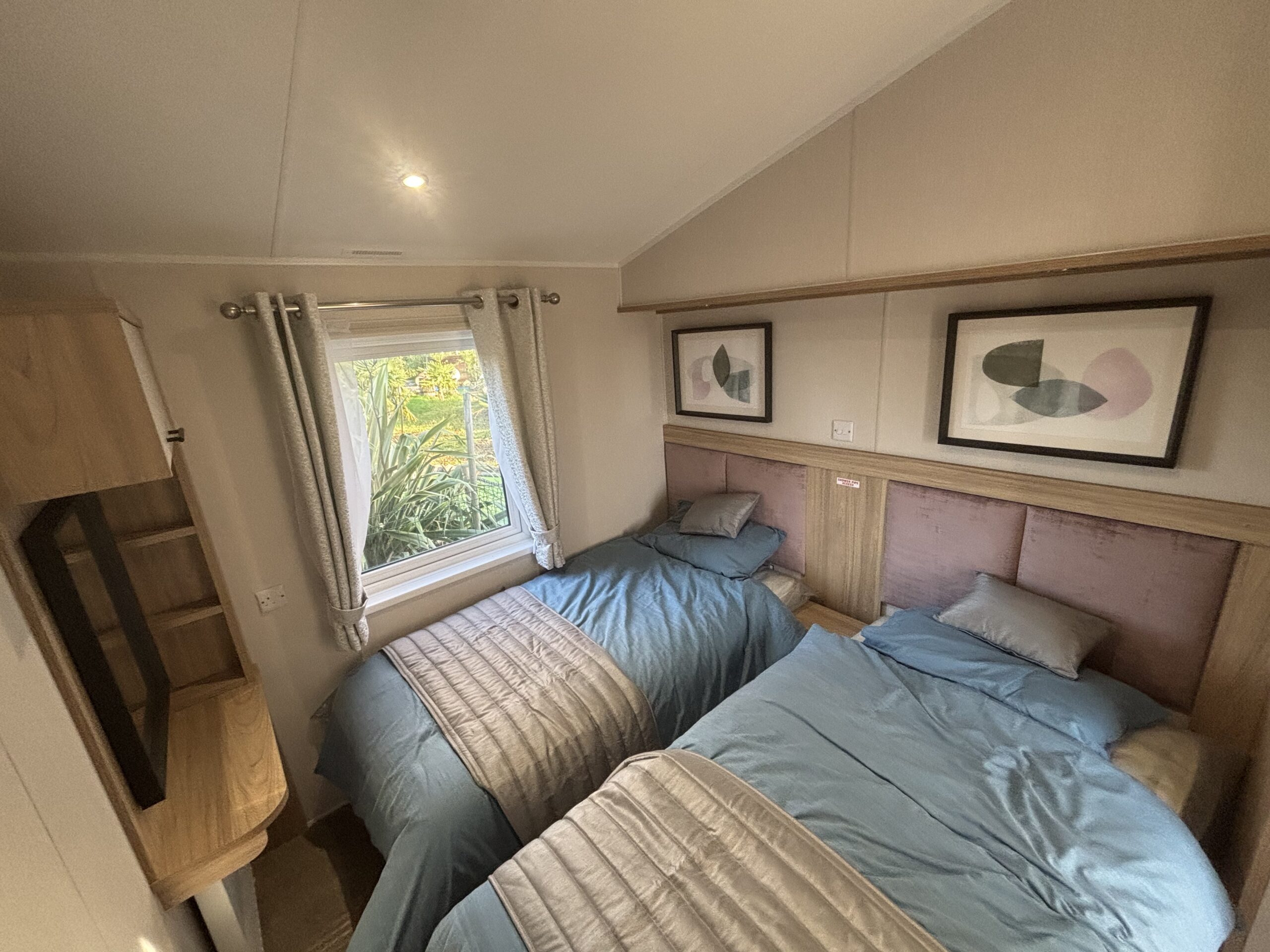 Ex Display 2024 Willerby Waverley Static Caravan twin beds