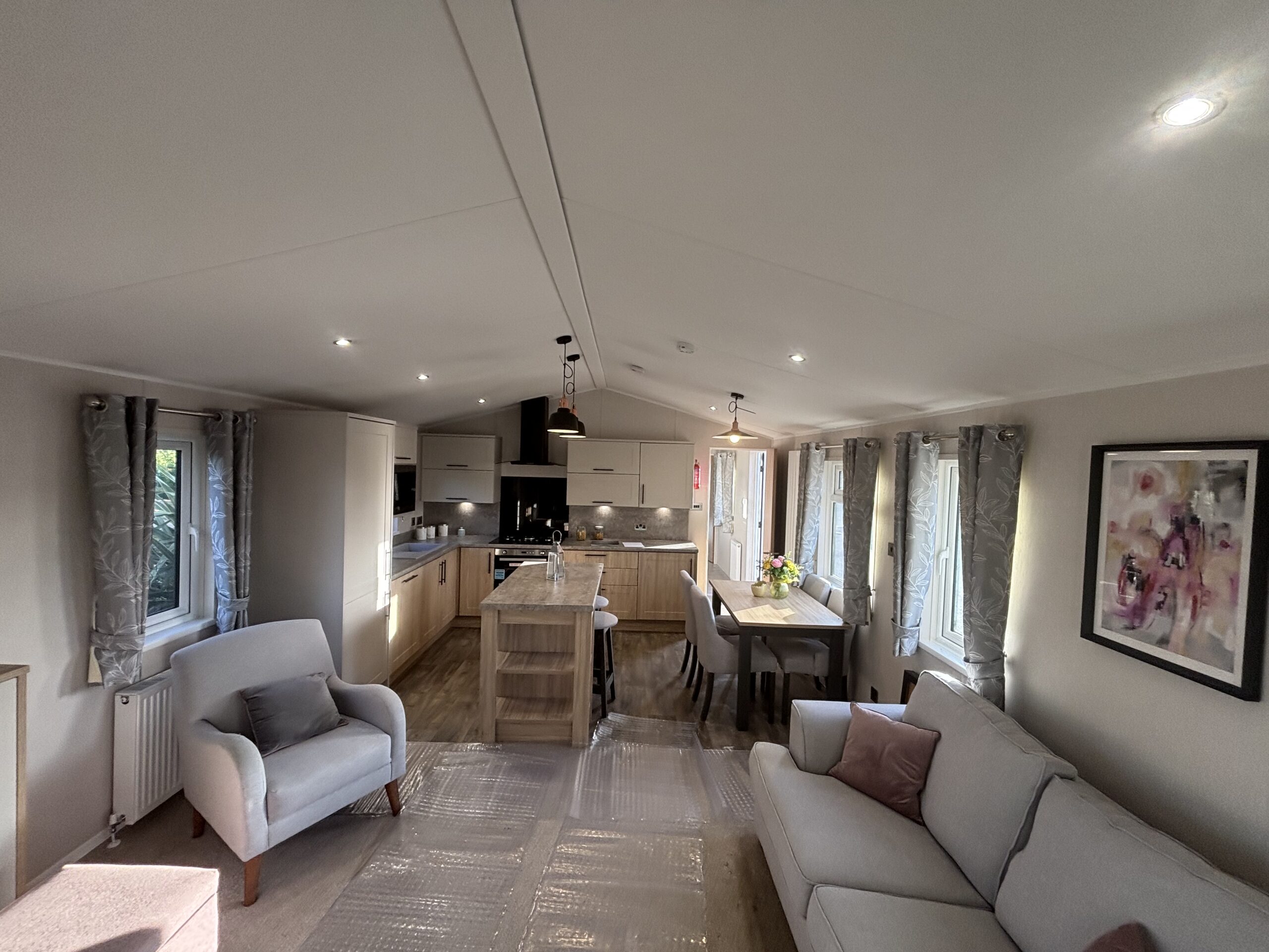 Ex Display 2024 Willerby Waverley Static Caravan open plan living area