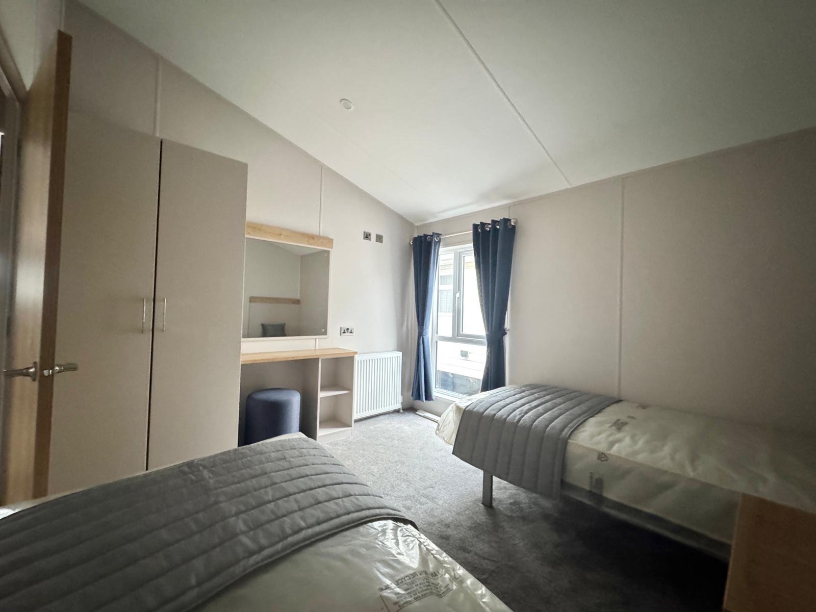 Hayward – ex display