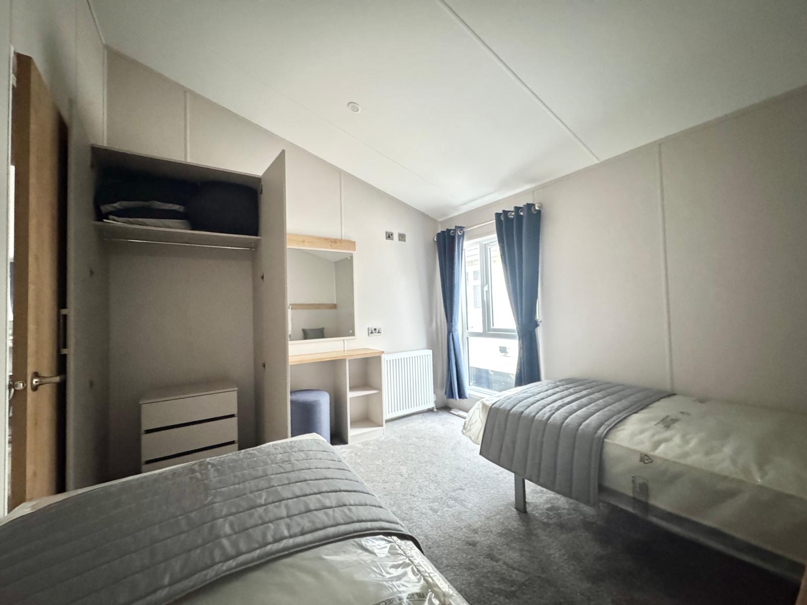 Hayward – ex display