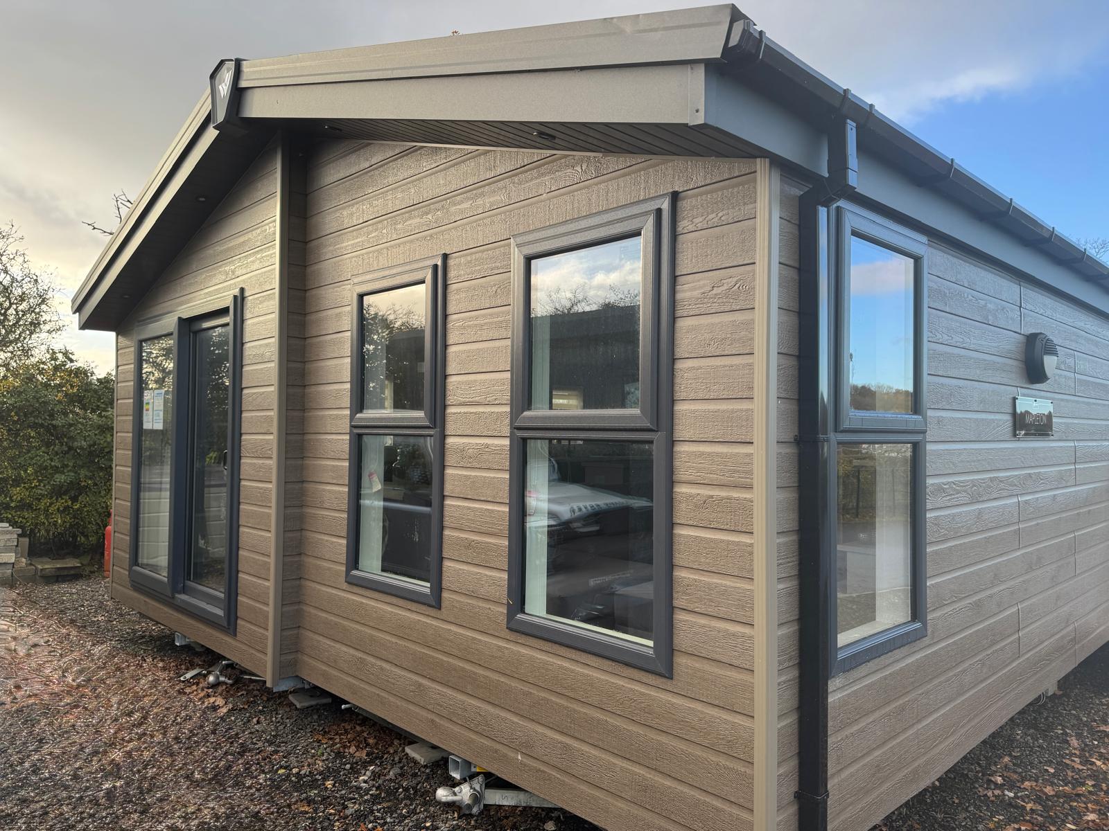 Mapleton – Ex display