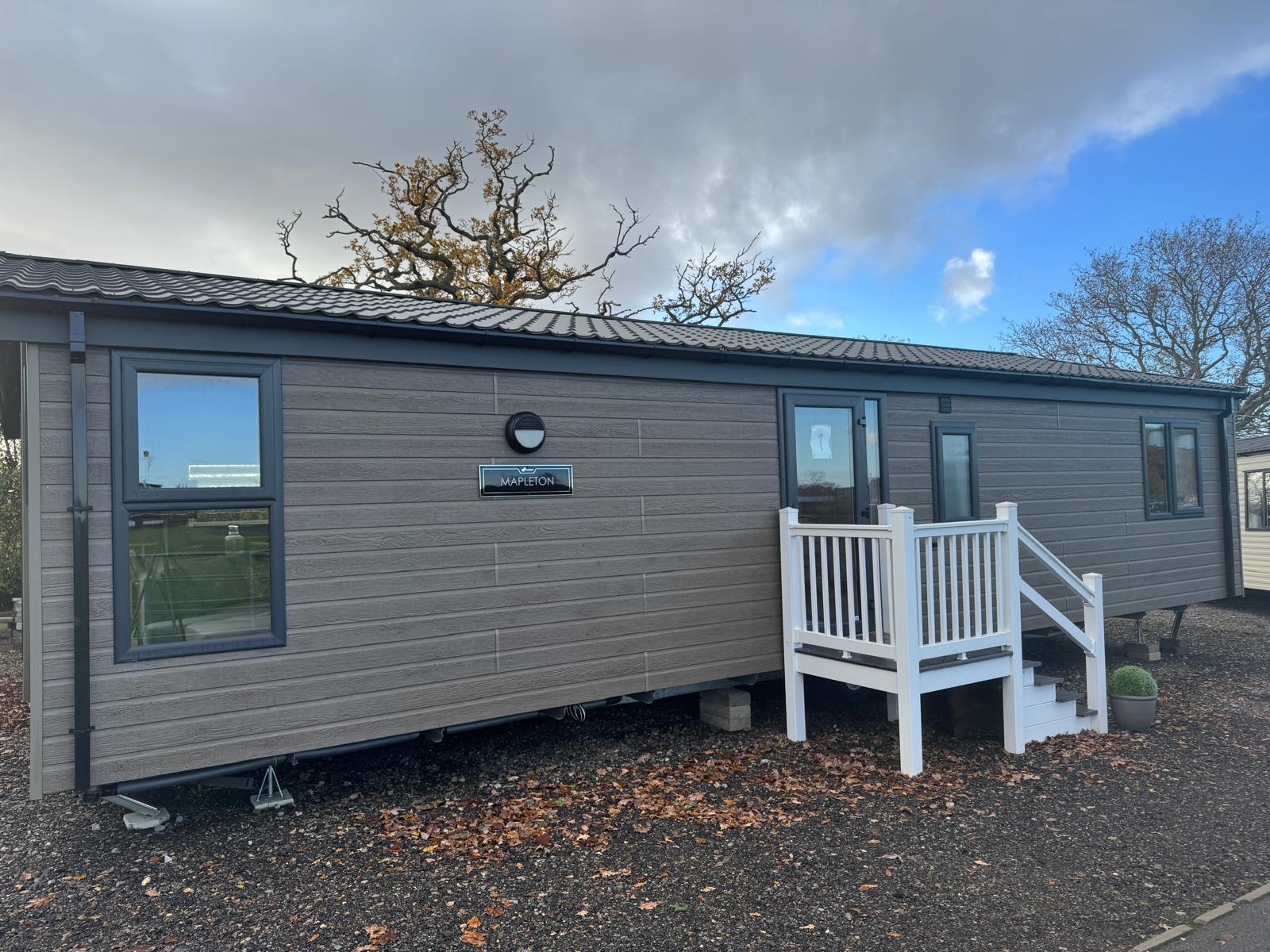 Mapleton – Ex display